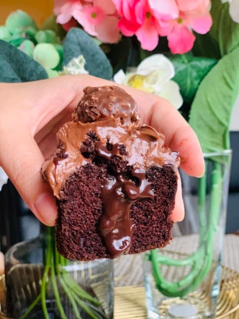 Nutella Lava Cupcakes